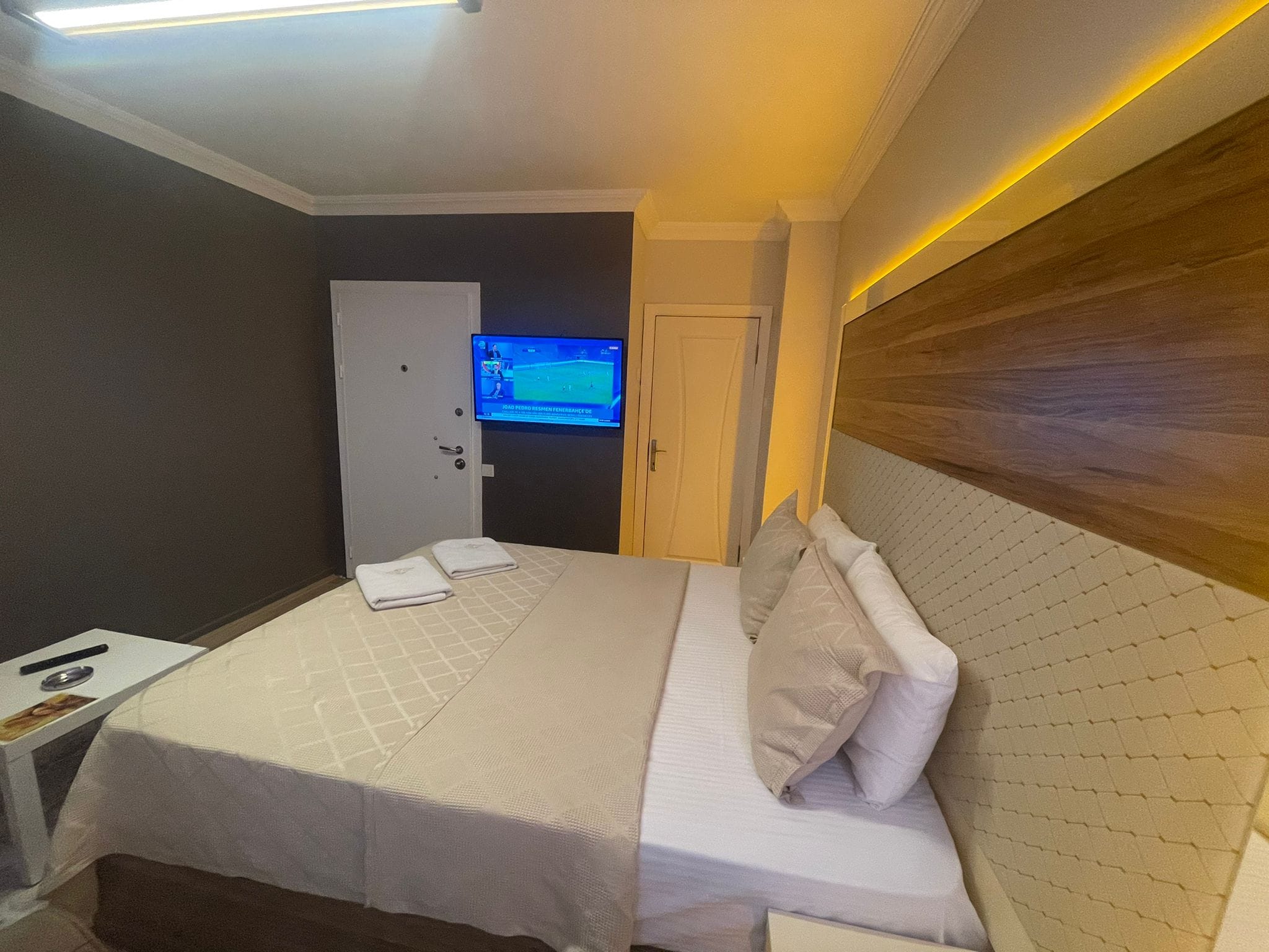 WhatsApp Image 2025-11-10 at 12.21.16 (4)